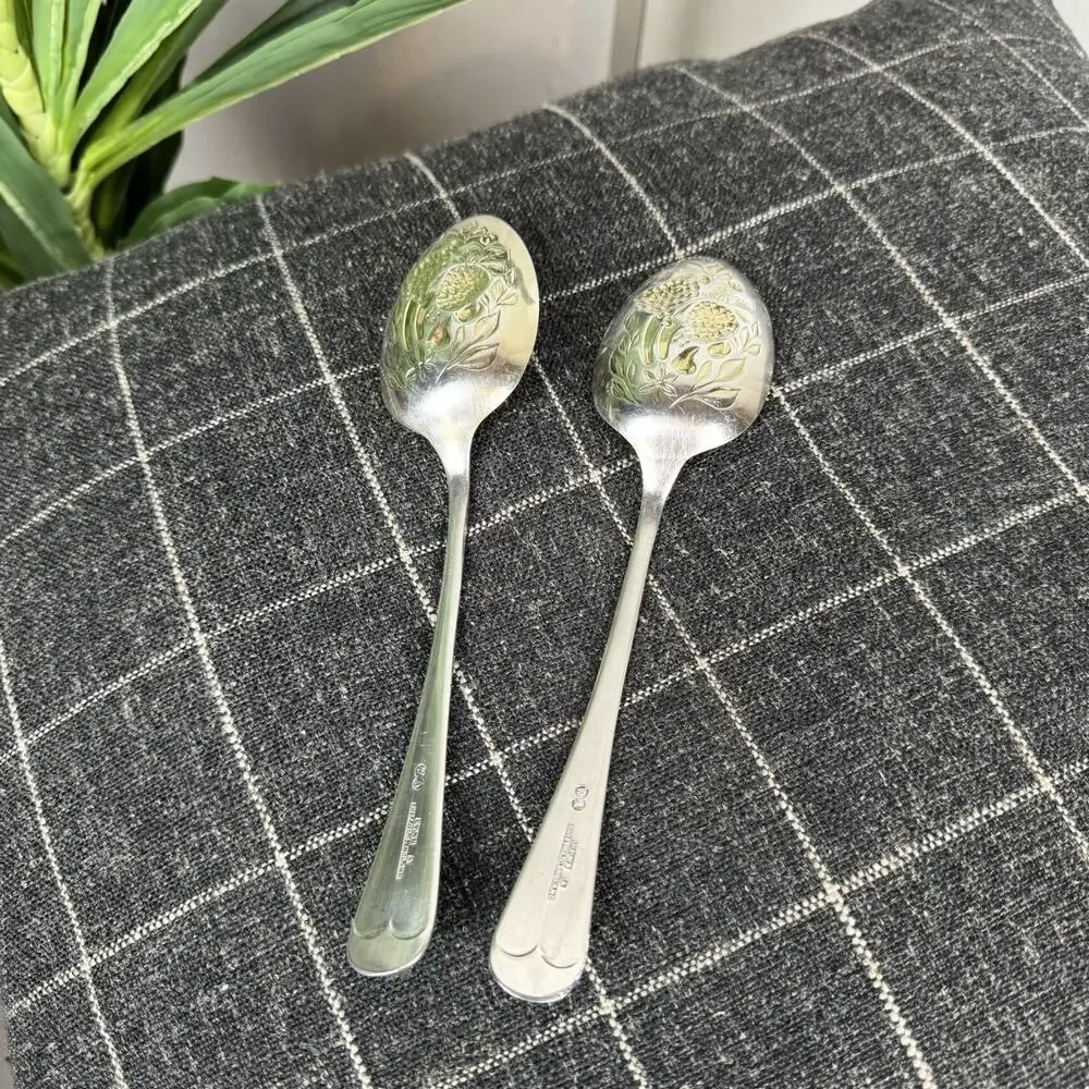 Vintage‎ EPNS A Sheffield England Silver Plate Berry & Fruit Large Spoons 9”